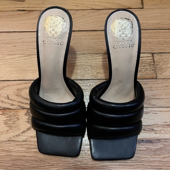Vince Camuto Leather Black Square Toe Heels 8.5 NIB - Picture 2 of 9